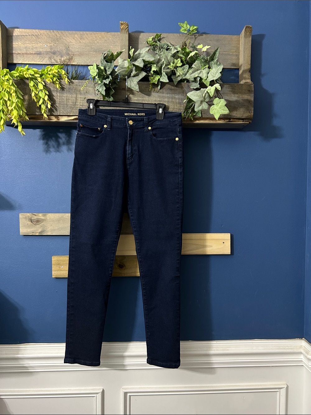 Michael Kors Women’s Navy Slim Jeans Size 10. NWOT